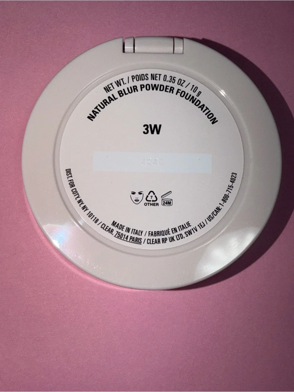 Kylie Cosmetics Powder Foundation Compact — 3W